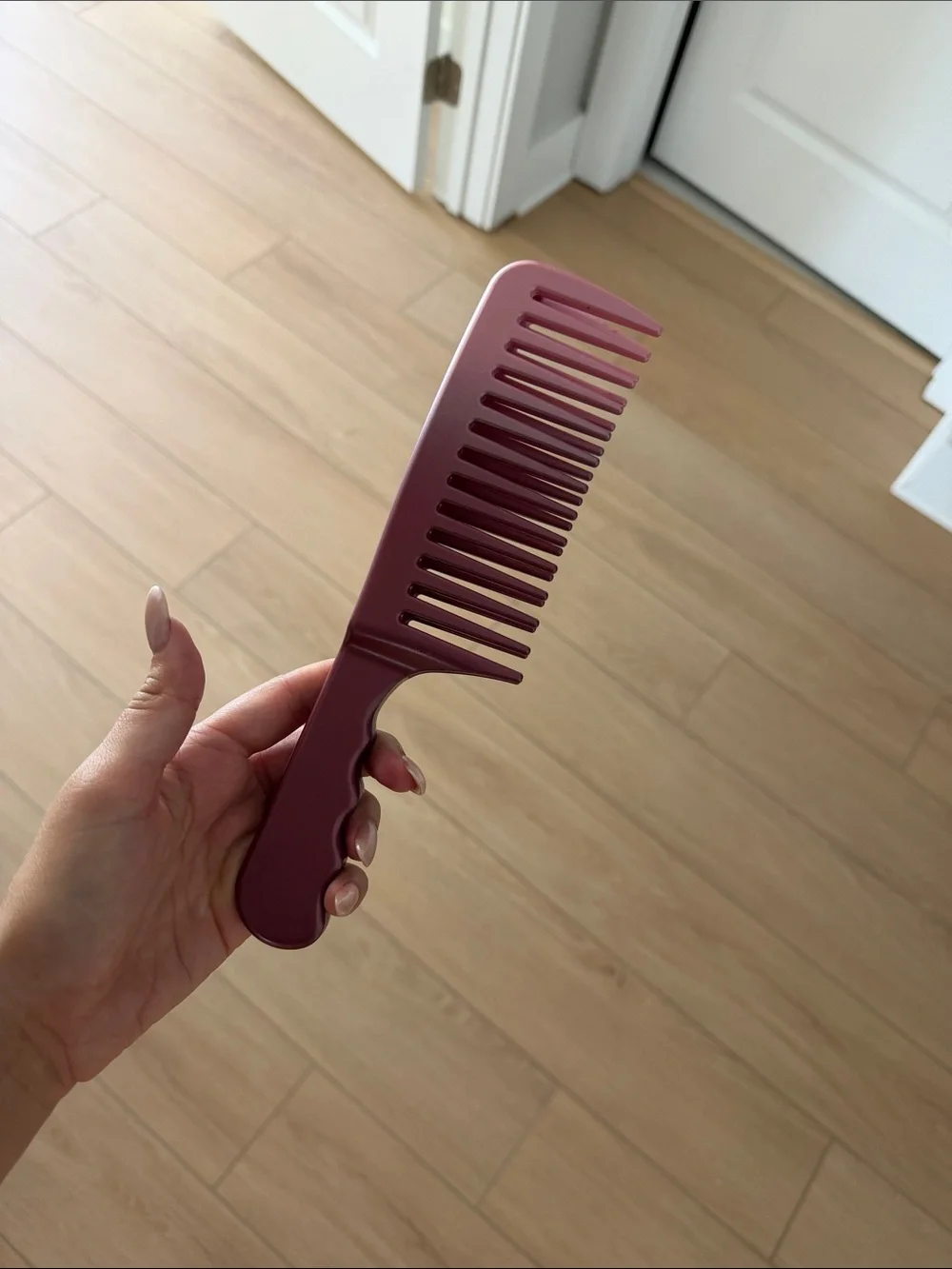 Wide-Tooth Hair Comb for Detangling - Pink